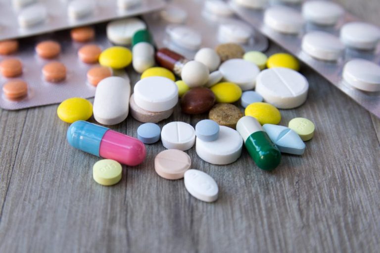 Получить разрешительные документы на лекарства станет легче